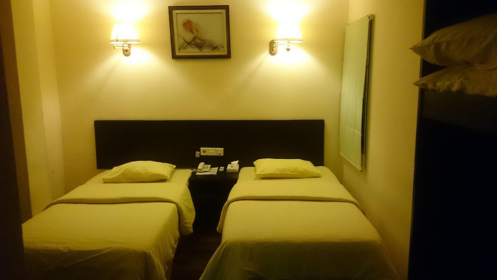 Hotel Citi International Palang Merah 棉兰 外观 照片